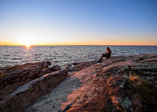 Winter sunset on Vänern