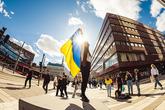 Standing with Ukraina, Stockholm, Sergels Torg